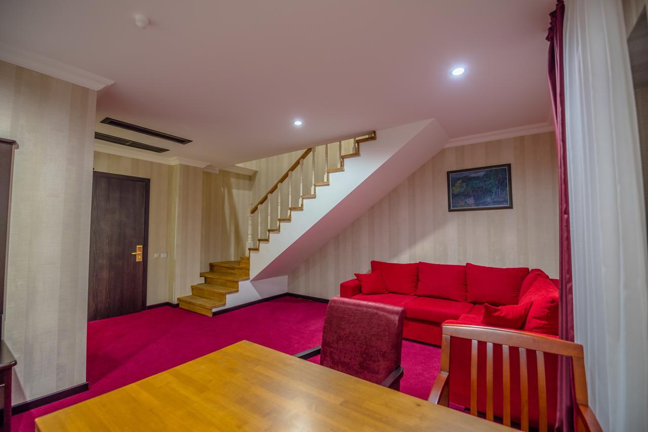 Kopala Tskneti Hotel Tsqnet'i Εξωτερικό φωτογραφία